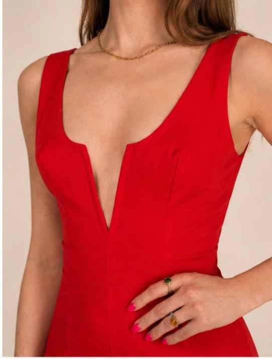 House of CB "Majka" Red Plunge Sculpted Midi Dress (Size S) - photo 2