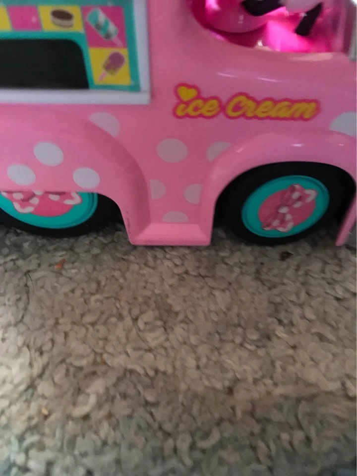 Minnie Mouse Remote Control Ice Cream Truck - photo 5