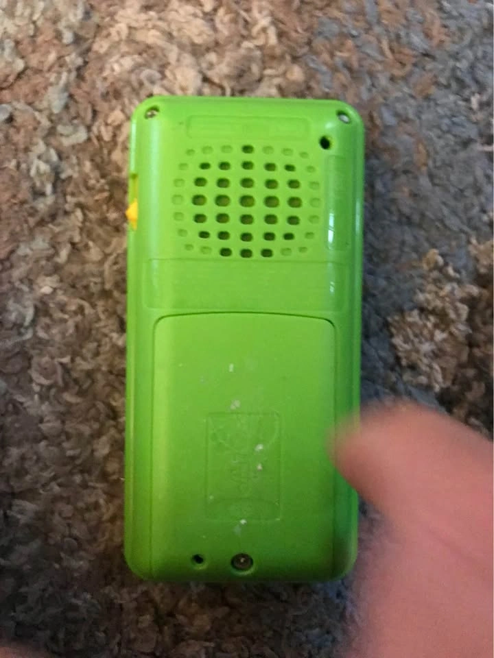 Leapfrog Scout Chat and Count Emoji toy phone - photo 4