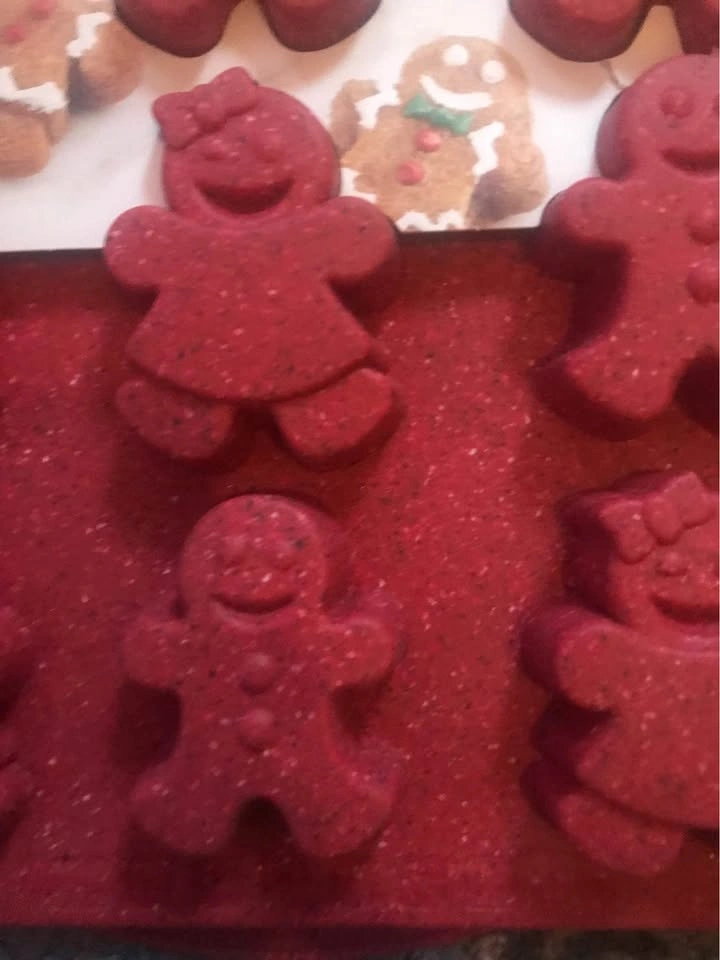 Gingerbread Chocolate Cookie Cake Pop Mold - photo 4