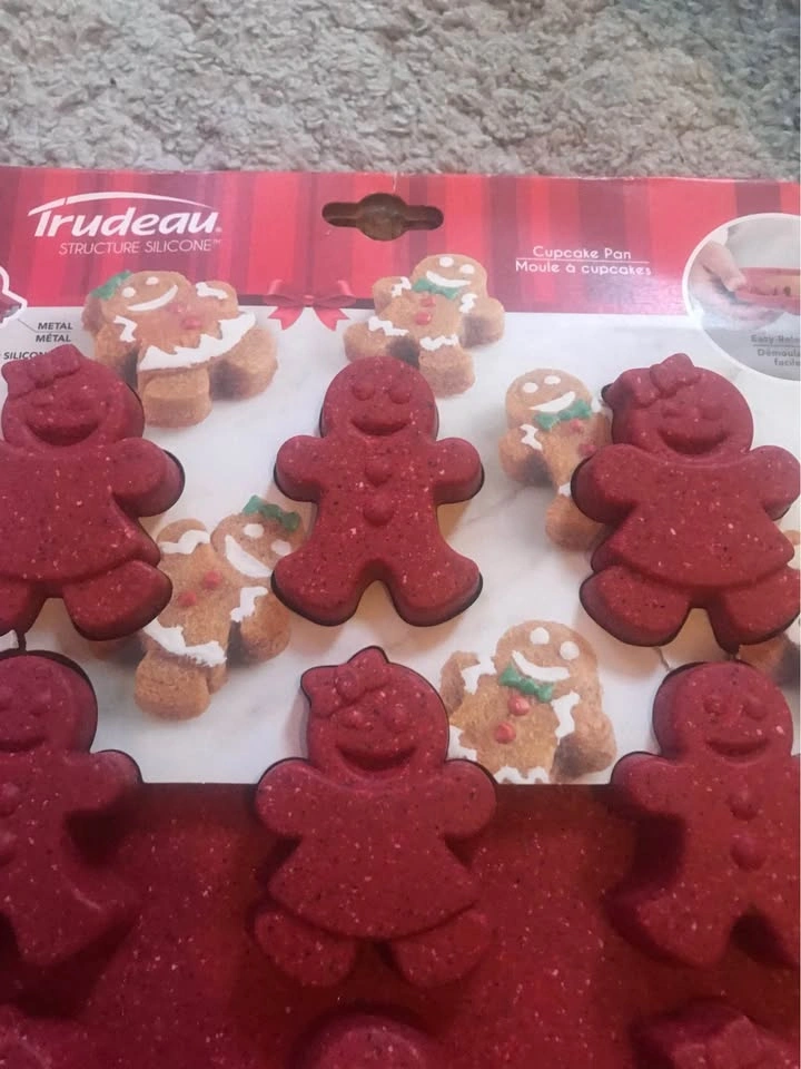 Gingerbread Chocolate Cookie Cake Pop Mold - photo 5