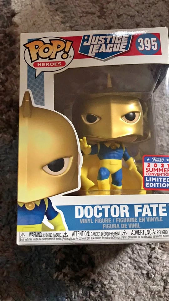 Pop doctor date vinyl figure