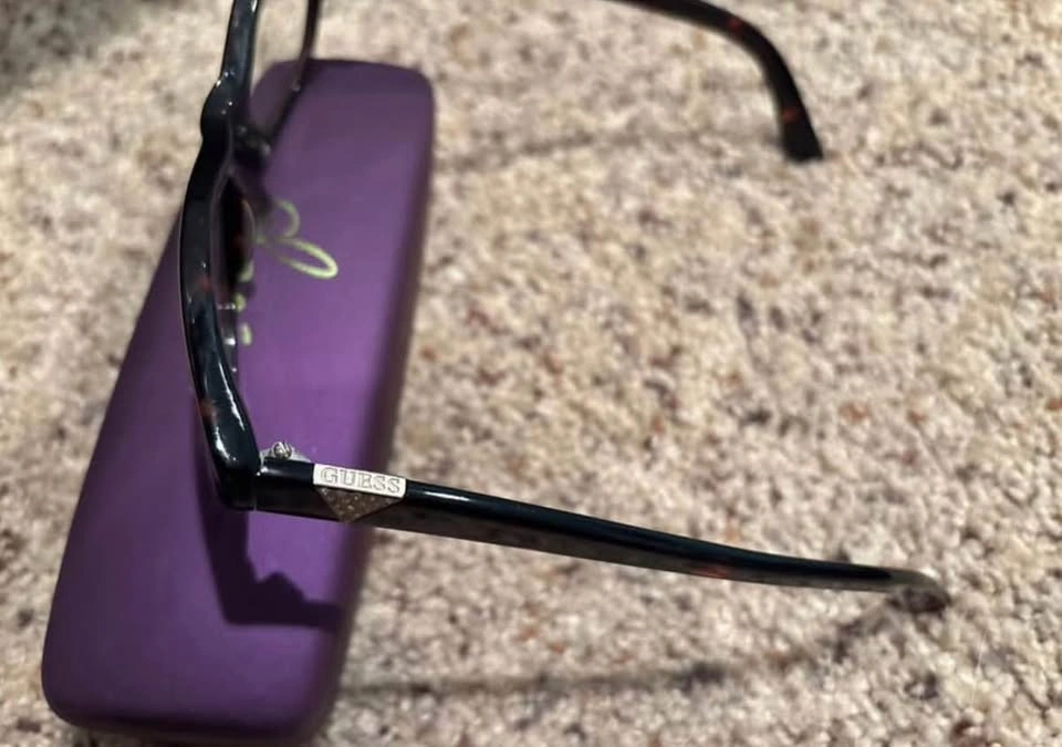 Guess Glasses - photo 2