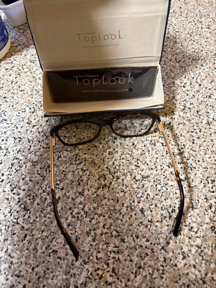 Marciano bye GUESS glasses - photo 2