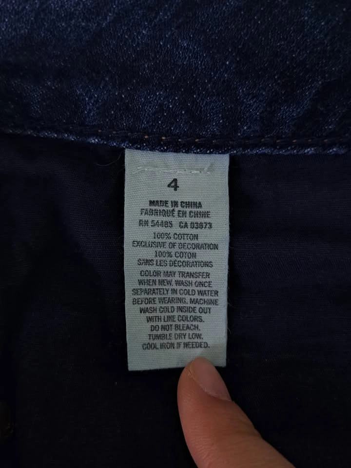 💕 American Eagle Y2K Low Rise Distressed Denim Mini Shorts - photo 5