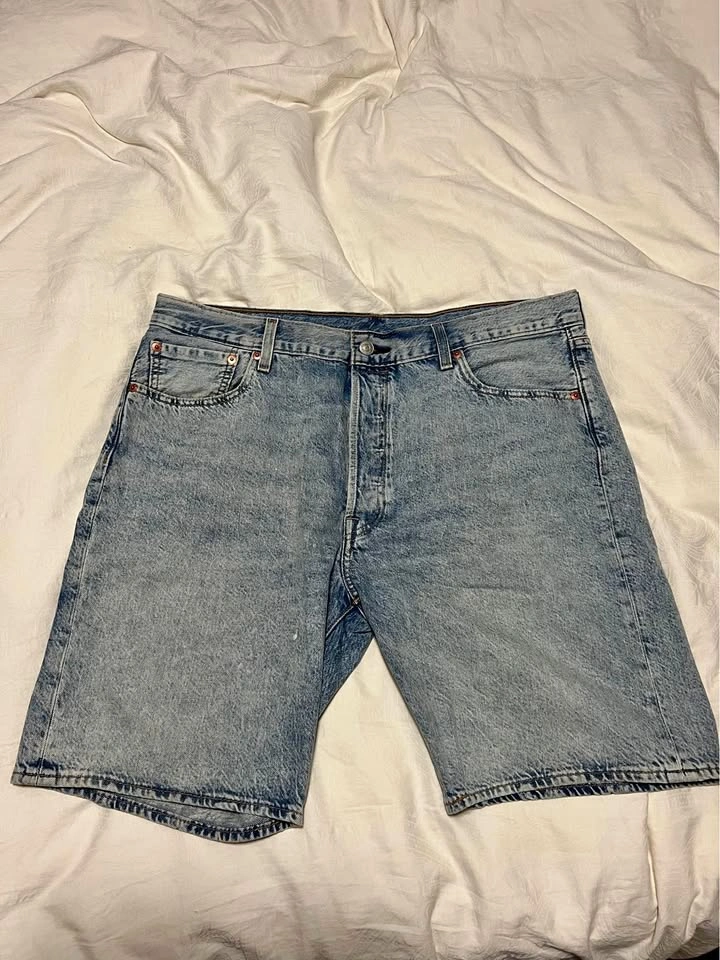 Levi’s Denim Shorts W36