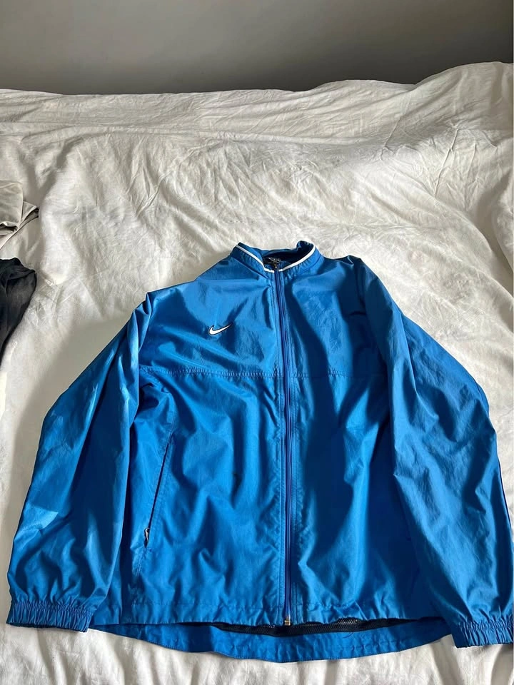 Vintage Nike Windbreaker Jacket - Size M