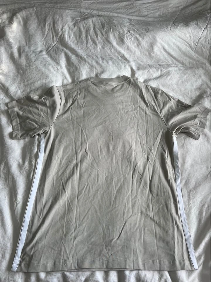 Adidas T-shirt - photo 2