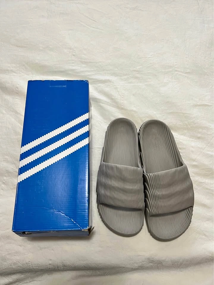 Adilette 22 Men Slides