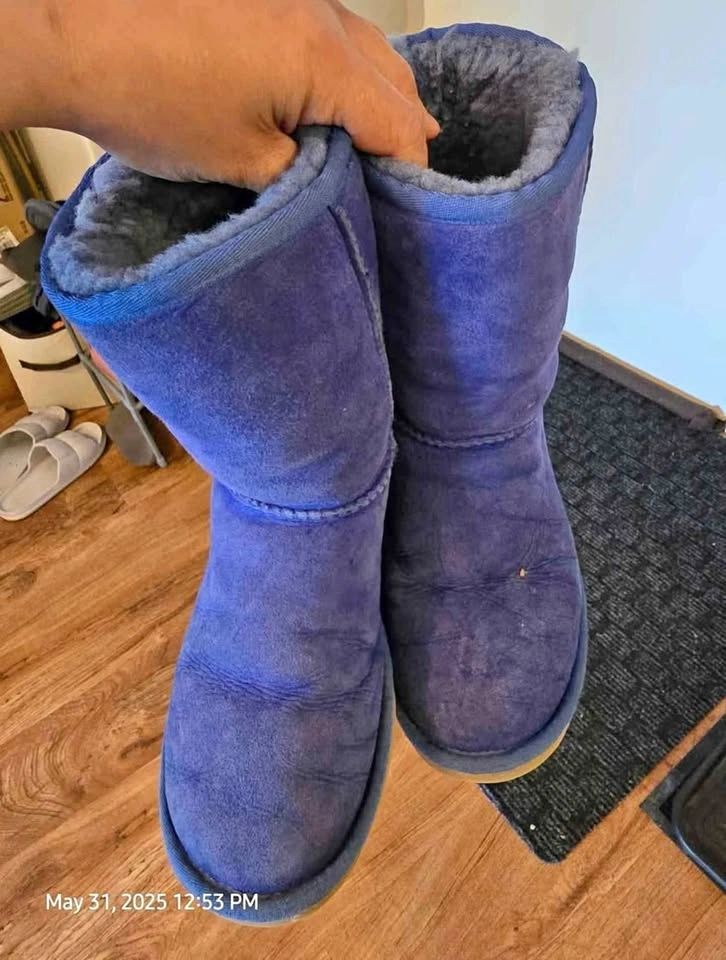 Ugg Boots (Size 7 US)