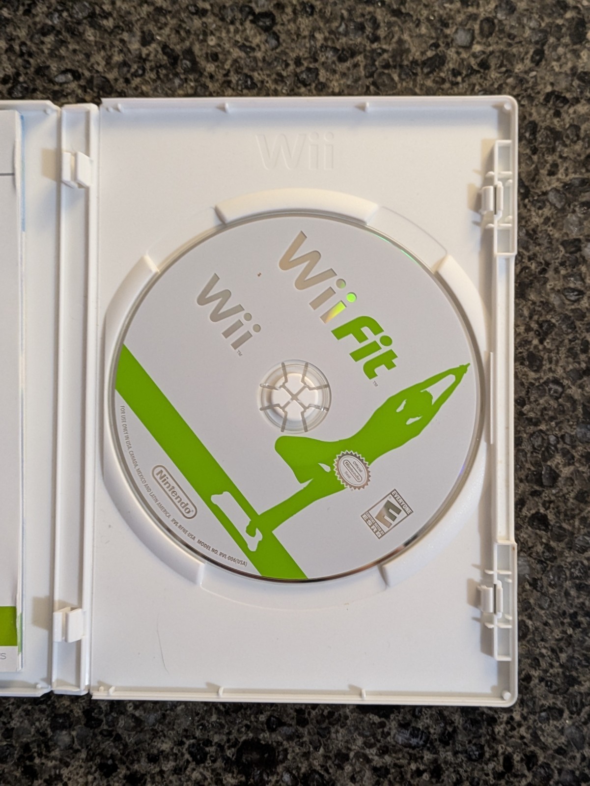 Wii Fit Plus Balance Board Bundle + Wii Fit CIB - photo 4
