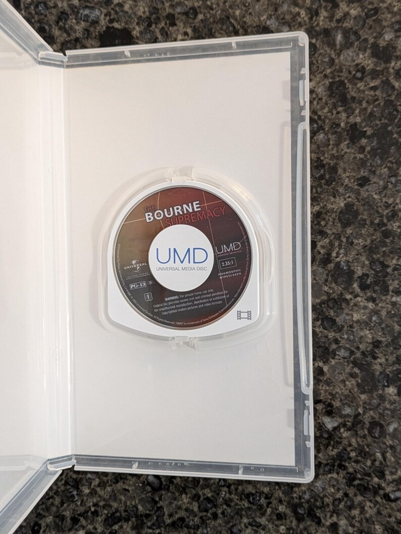 The Bourne Supremacy - UMD Movie - PSP - photo 2
