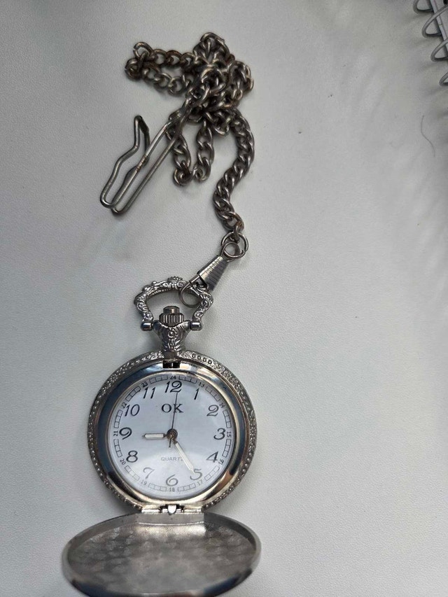 Vintage Style Pocket Watch with Chain and Clip - photo 2