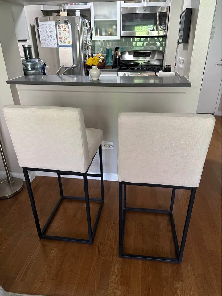 2x 31" Mid Century Bar Stools in Light Beige - photo 3