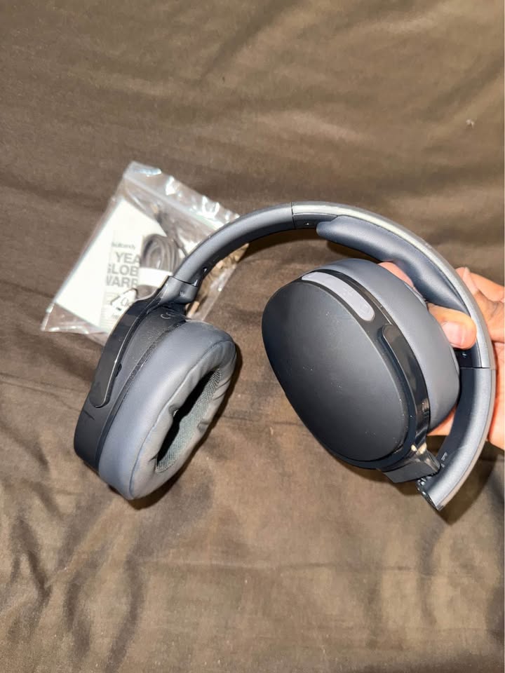 Skullcandy Hesh Evo Headphones – Barely Used - photo 4