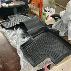 Floor Mats for Toyota RAV4 (2019-2025) - photo 3