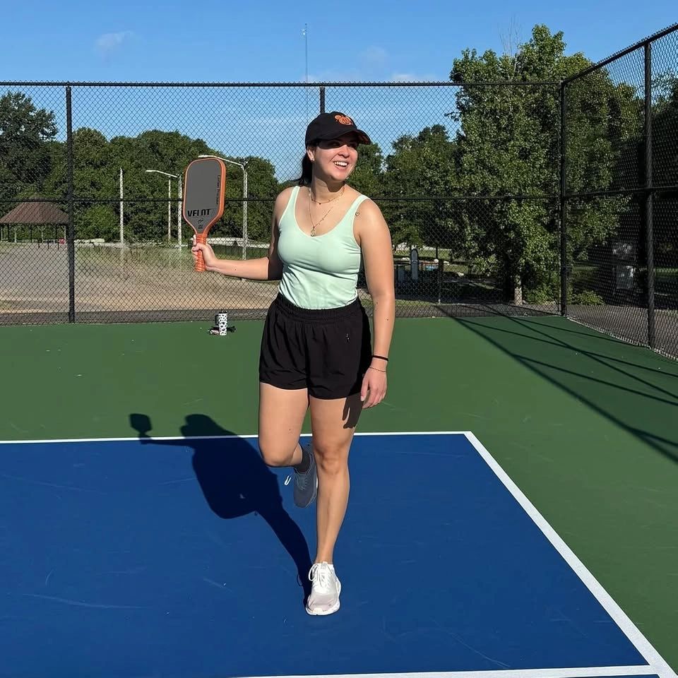 Carbon Fiber Pickle Ball Paddle - photo 4