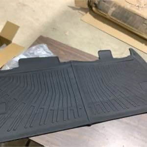 Floor Mats for 2025 2026 KIA Carnival Hybrid - photo 2