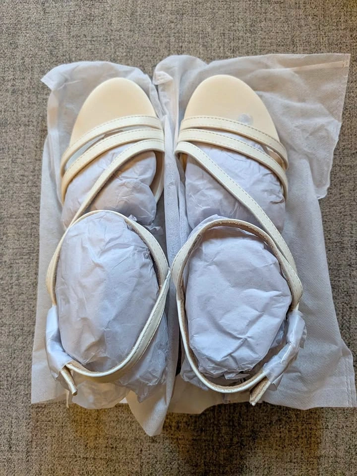 White wedge sandal