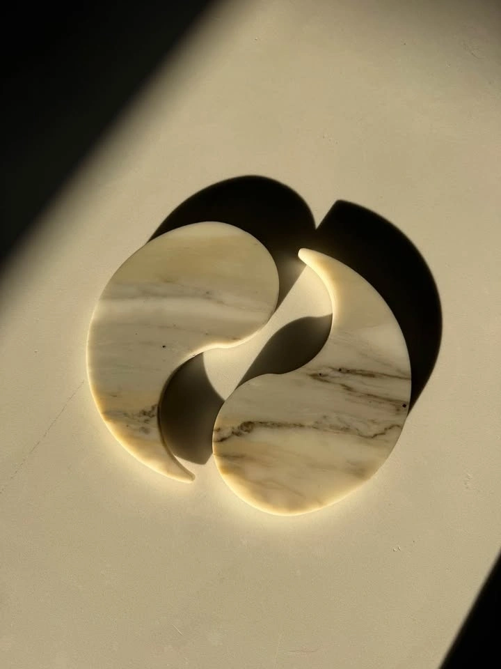 MARBLE YIN YANG TRAY - photo 2