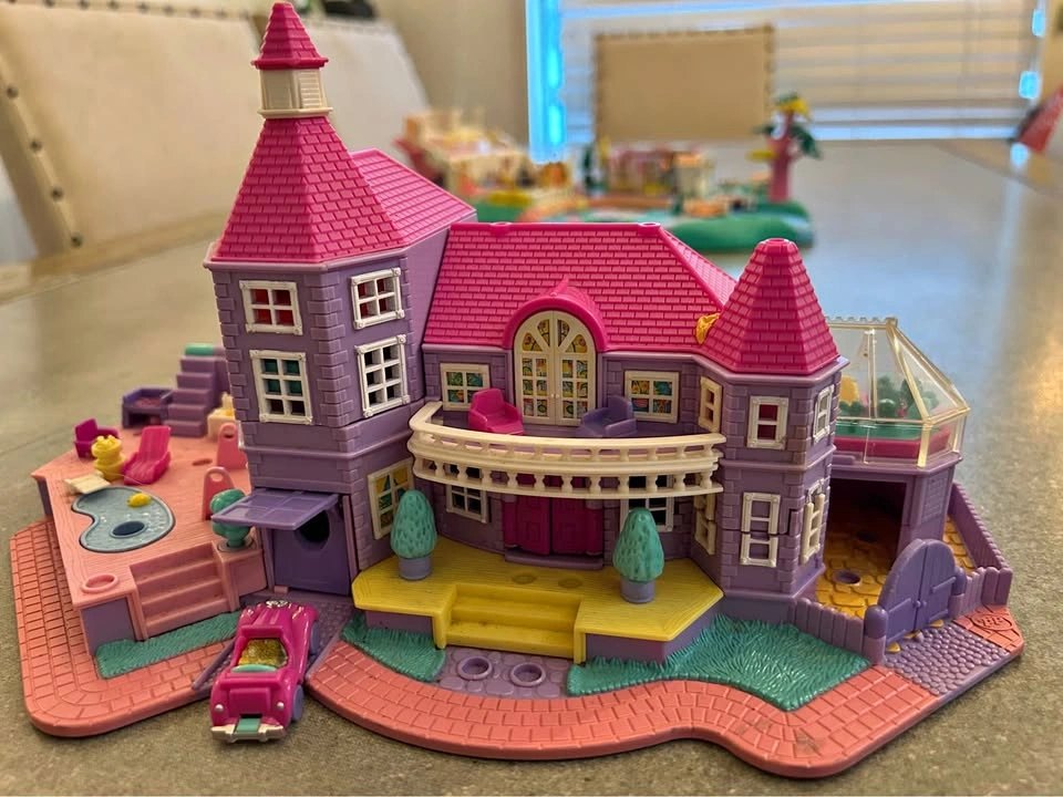 Vintage Polly Pocket Bluebird Magical Mansion Playset w Car