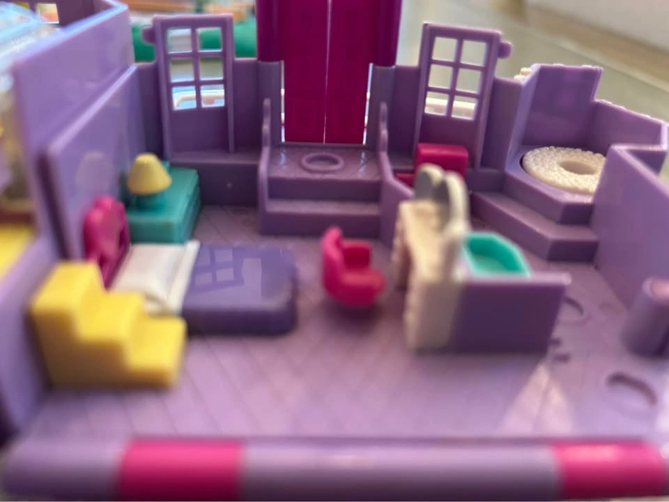 Vintage Polly Pocket Bluebird Magical Mansion Playset w Car - photo 2