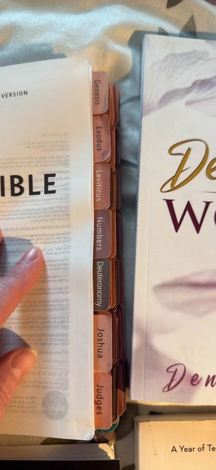 Busy Mom's Bible Study Book - New & Tabbed - photo 5