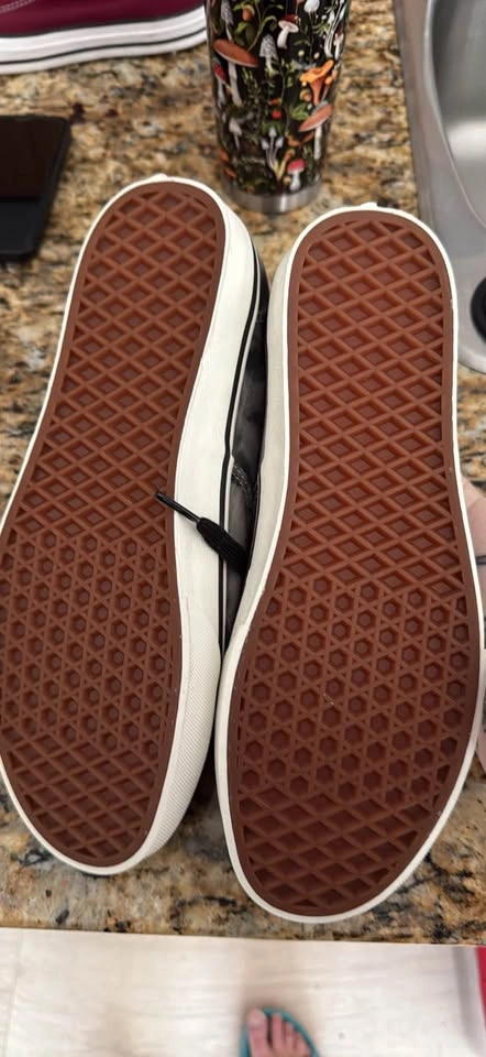 Brand new vans unisex- men’s 9/womans10.5 - photo 3