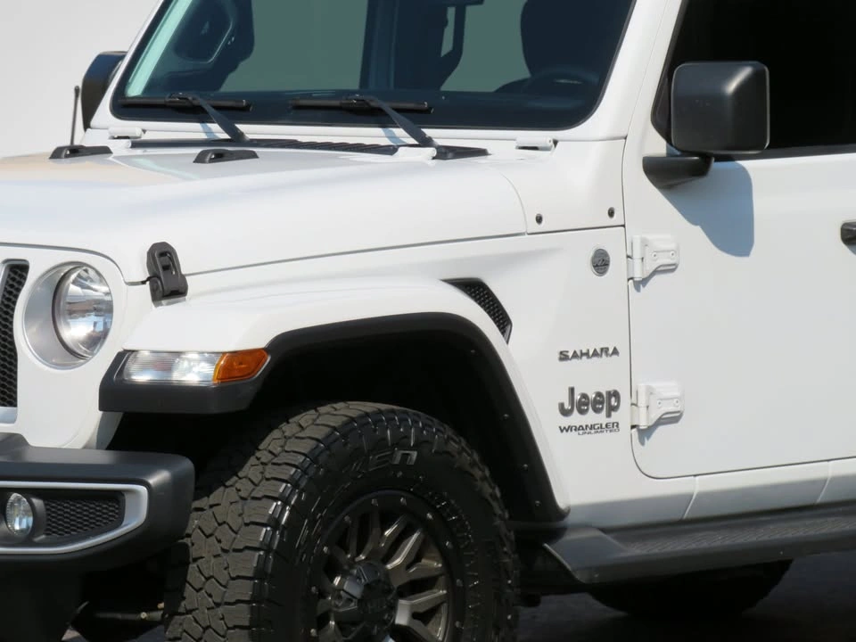 2018 Jeep Wrangler Unlimited Sahara 4x4 - photo 3