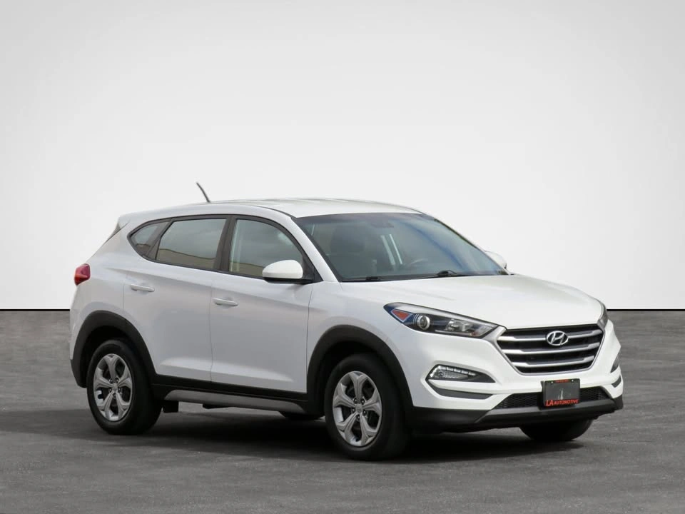 2018 Hyundai Tucson 2.0L AWD w/ CarPlay, Camera, BLND