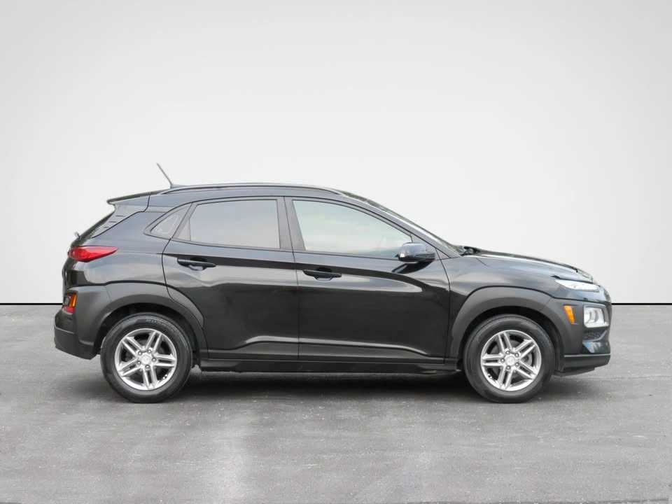 2020 Hyundai Kona 2.0L Essential w/ CarPlay B.Camera BLND Spots - photo 4