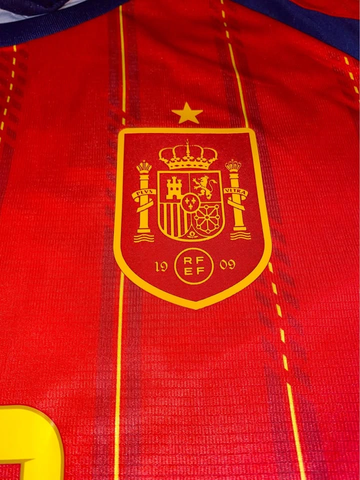 Lamine Yamal Spain National Team World Cup 2026 Jersey M - photo 4