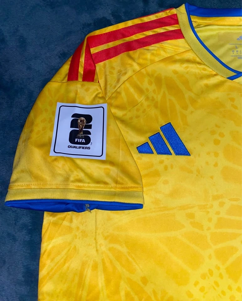 Colombia Home National Team World Cup 2026 Jersey - Large - photo 3