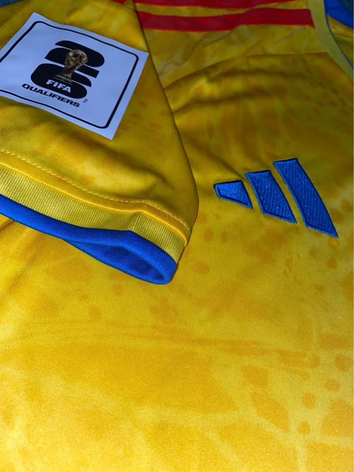 Colombia Home National Team World Cup 2026 Jersey - Large - photo 5