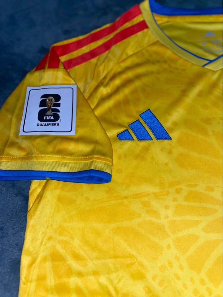 Colombia Home National Team World Cup 2026 Jersey - Medium - photo 3