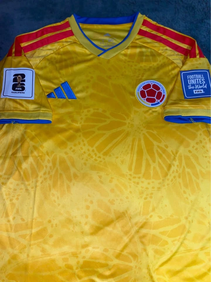 Colombia Home World Cup 2026 Jersey - Size Small - photo 2