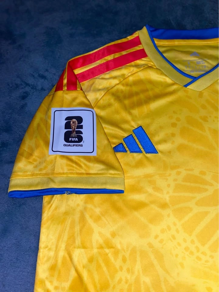Colombia Home World Cup 2026 Jersey - Size Small - photo 3