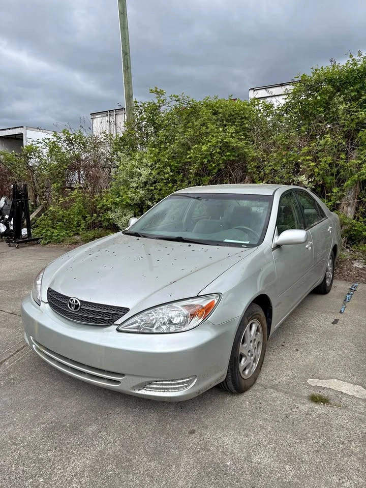 2003 Toyota Camry LE