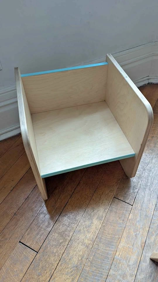 Montessori Wooden Cube Chair / Weaning Chair - 2 Heights
