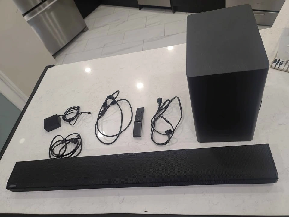 Samsung Q70T Soundbar with Subwoofer – Dolby Atmos - photo 2
