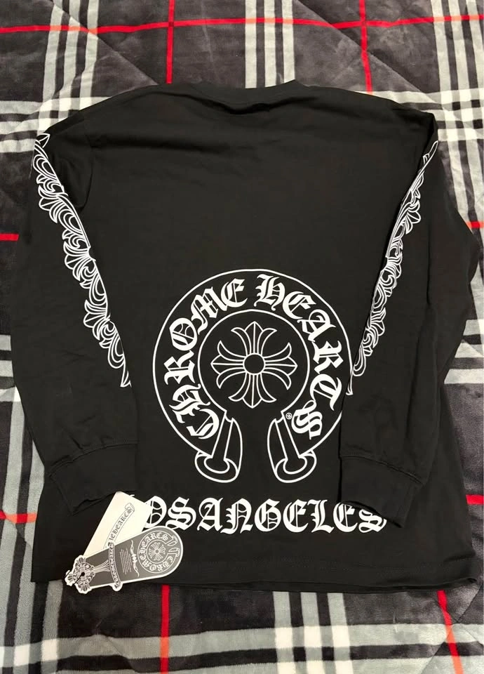 Black Chrome Heart Long Sleeve - photo 3