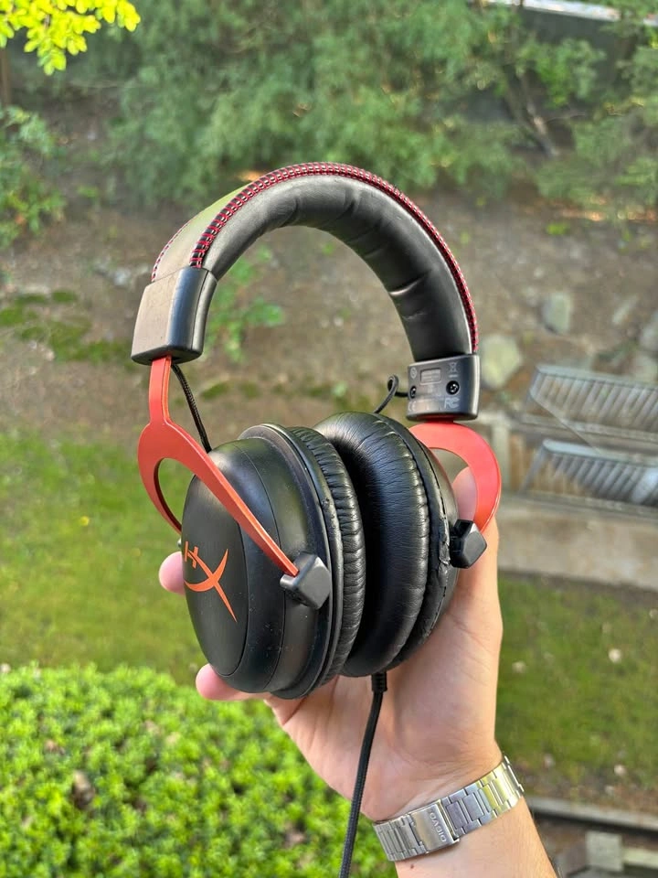 HyperX Cloud II Gaming Headphones Black and Red
