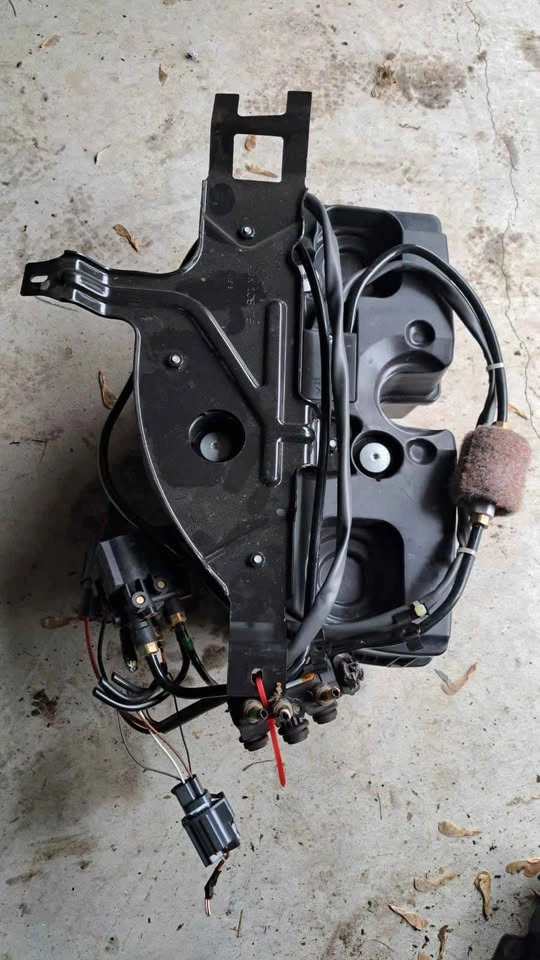 2016 Range Rover Sport L494 Air Struts & AMK Compressor - photo 4