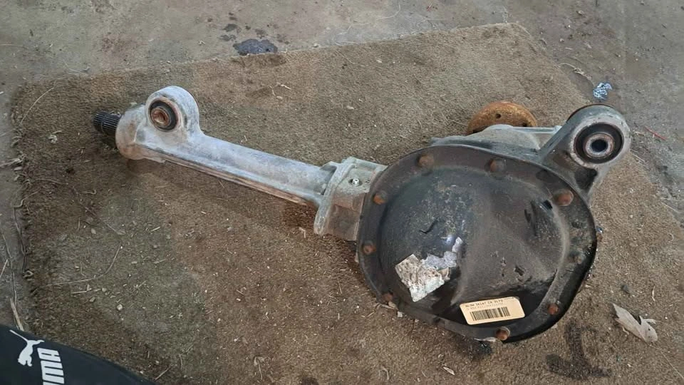 2022 Ford F150 Front Differential - photo 2