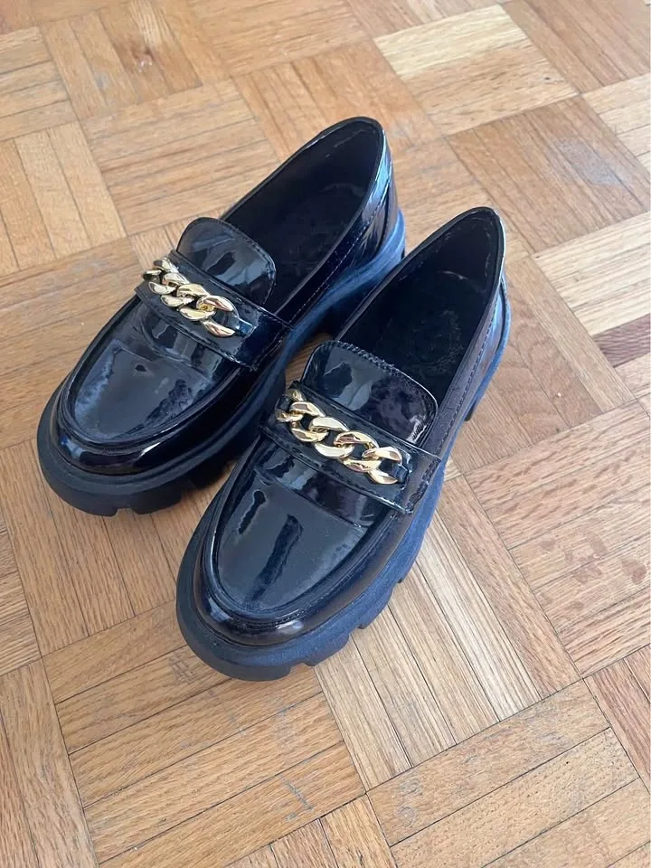 Women’s Loafers