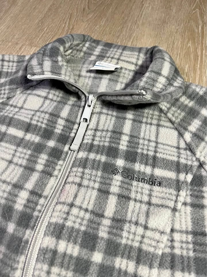 Columbia Women’s Plaid Fleece Jacket Size Small
