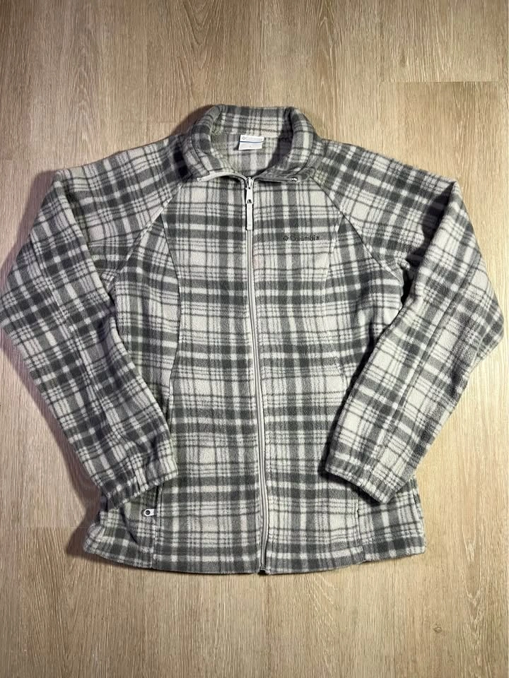 Columbia Women’s Plaid Fleece Jacket Size Small - photo 2