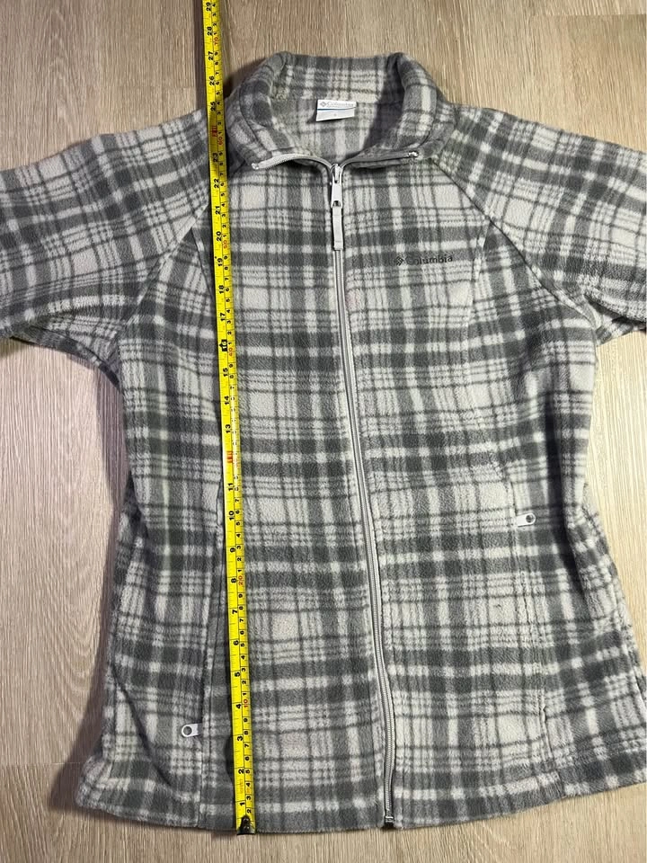 Columbia Women’s Plaid Fleece Jacket Size Small - photo 4