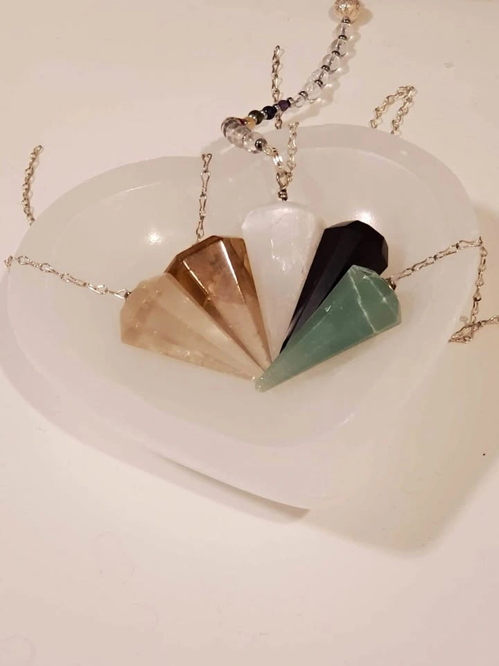 Crystal pendulum