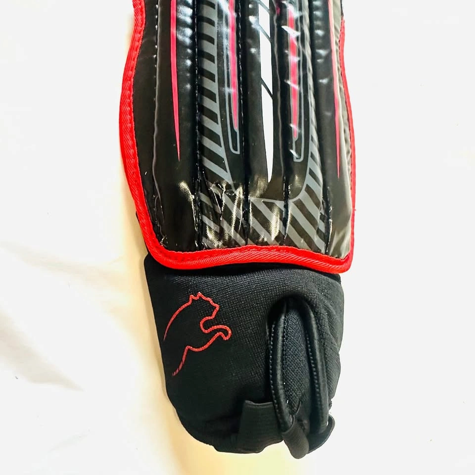 Puma Black and Red Momentta Shin Guards - photo 5